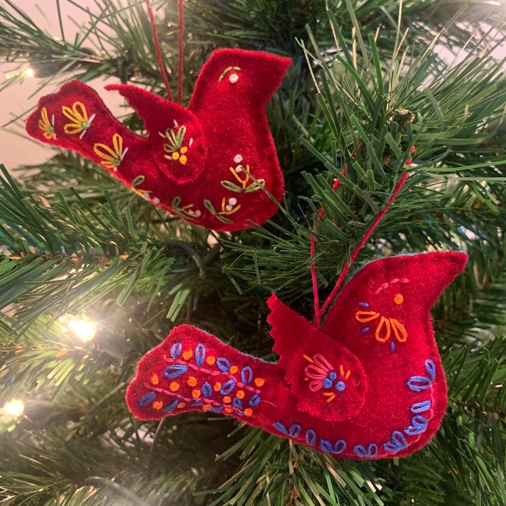 Pair of Hand Embroidered BIRD ORNAMENTS. NEW (Lot 7)